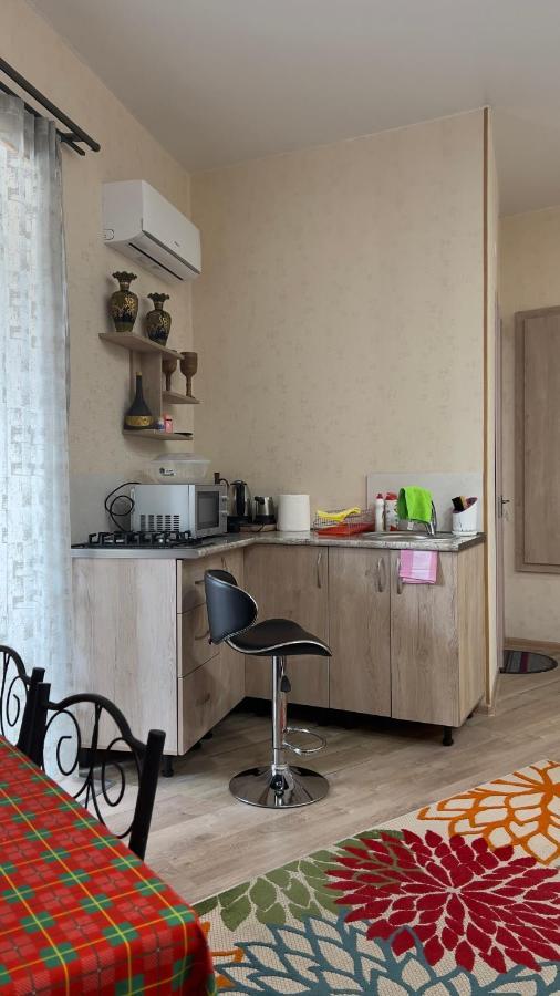 Guest House Beautiful Avlabar Тбилиси Екстериор снимка